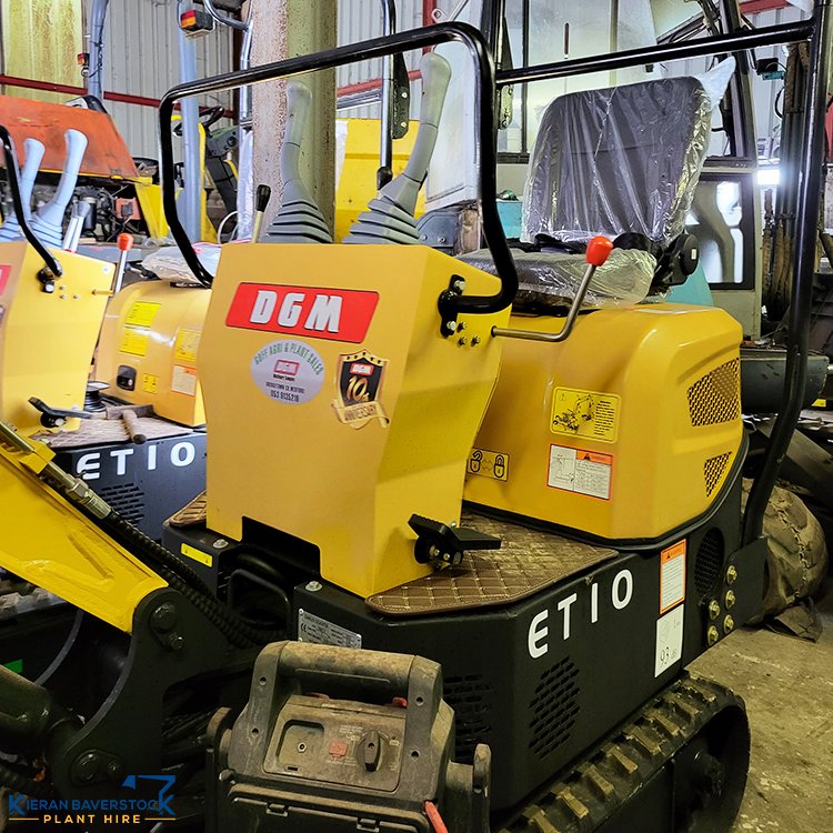 Micro Digger Hire Cork Kieran Baverstock micro-digger-hire-cork-kieran-baverstock
